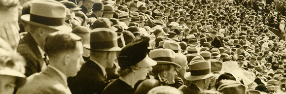 Record crowd at first Show after the war
