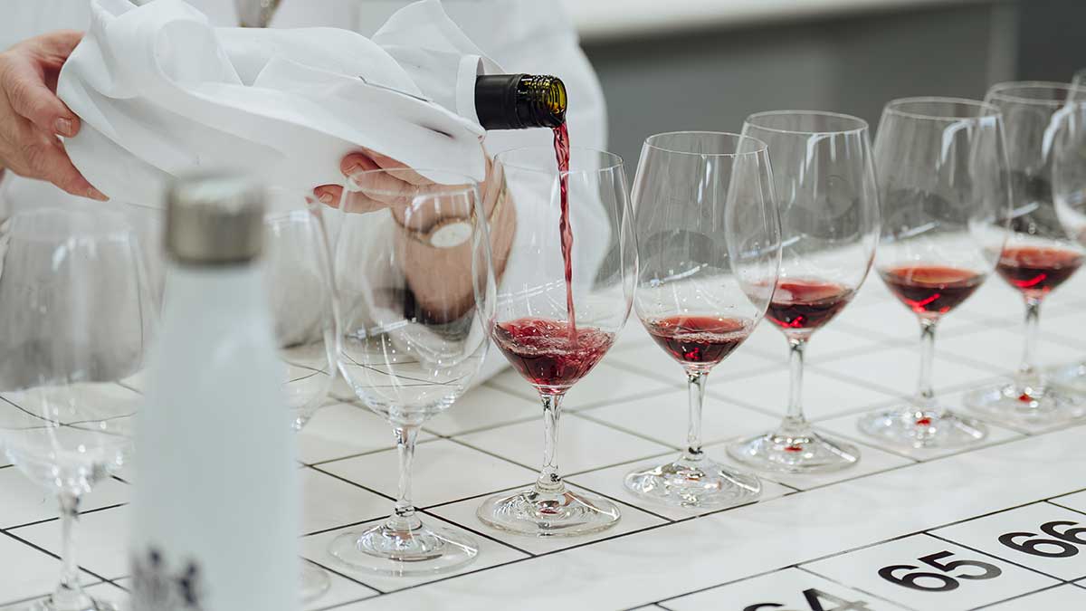 100-point scoring system introduced